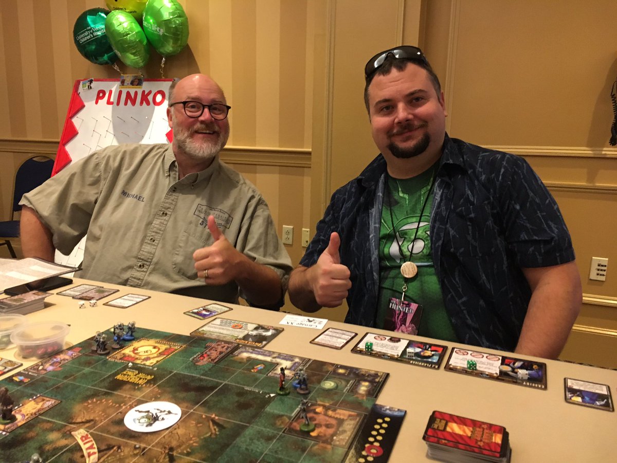 CarnageCon's tweet photo. #InvasionfromOuterSpace at #vtcomiccon with @michaeltutt and @blinovitch. #boardgames #carnagecon2017 https://t.co/S68NKdB9M4