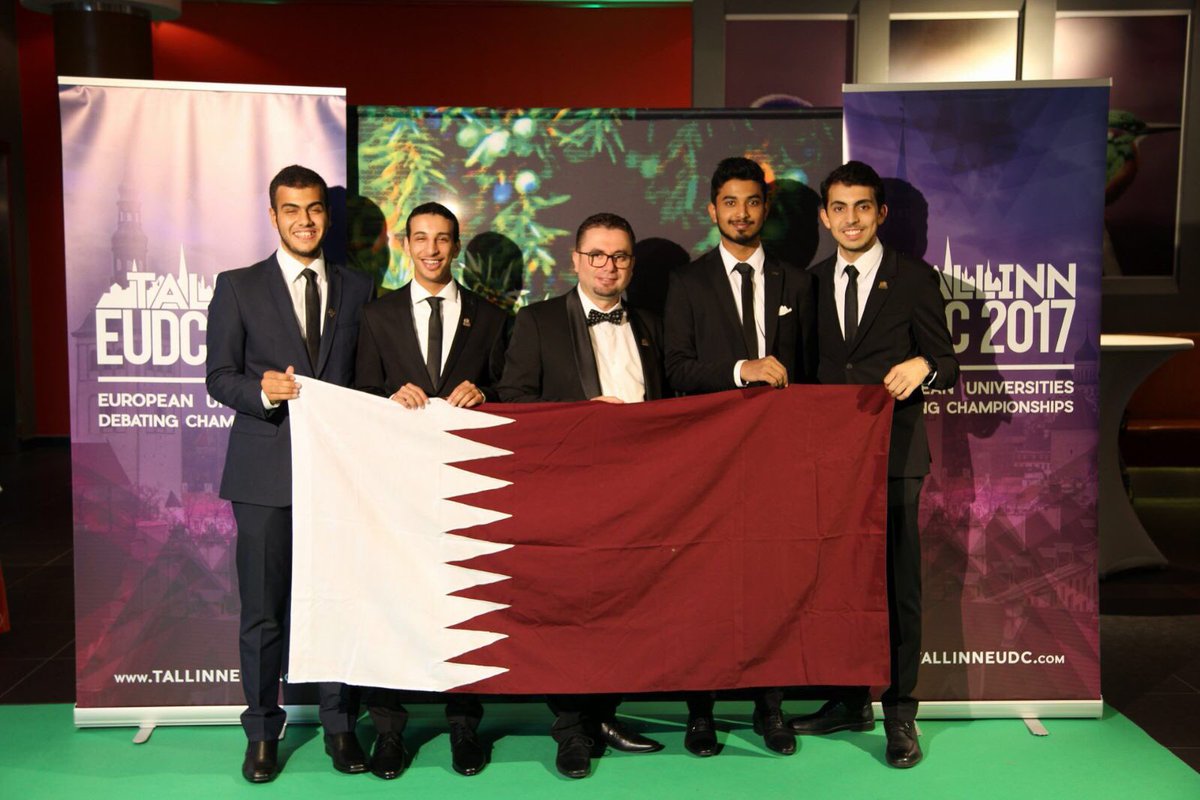QUDebateClub's tweet photo. فريق جامعة قطر المشارك في البطولة الأوروبية للمناظرات باللغة الإنجليزية في إستونيا، في حفل ختام البطولة .#eudc2017 https://t.co/nPSt1uW7iE
