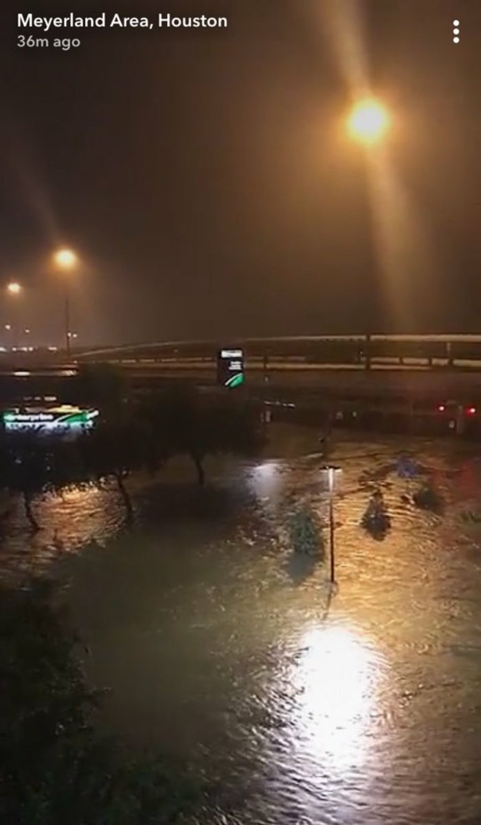 Casey's tweet photo. @houstonpolice this is Meyerland (not my or his photo - this was tweeted to me) https://t.co/RS8Lqhg1zq