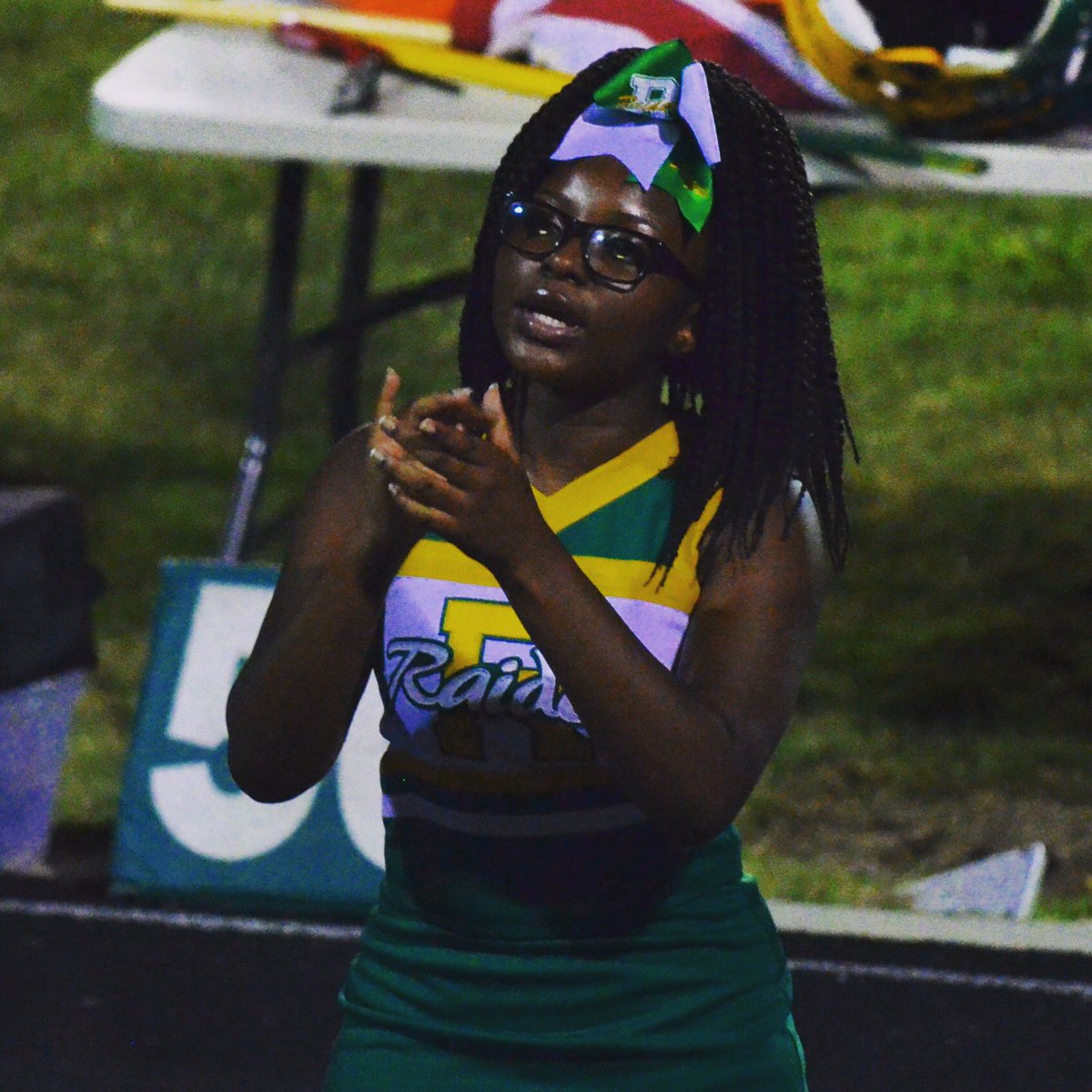 DeonCranford's tweet photo. #CheerNight #richmondraiders https://t.co/M4vWg20qQD