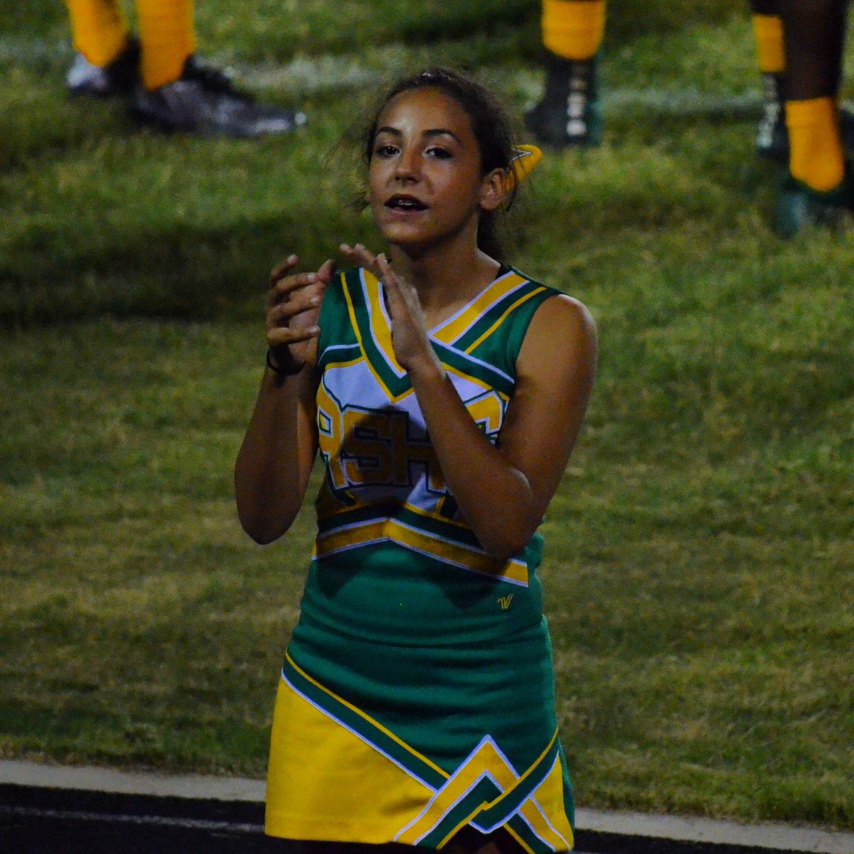 DeonCranford's tweet photo. #CheerNight #richmondraiders https://t.co/M4vWg20qQD
