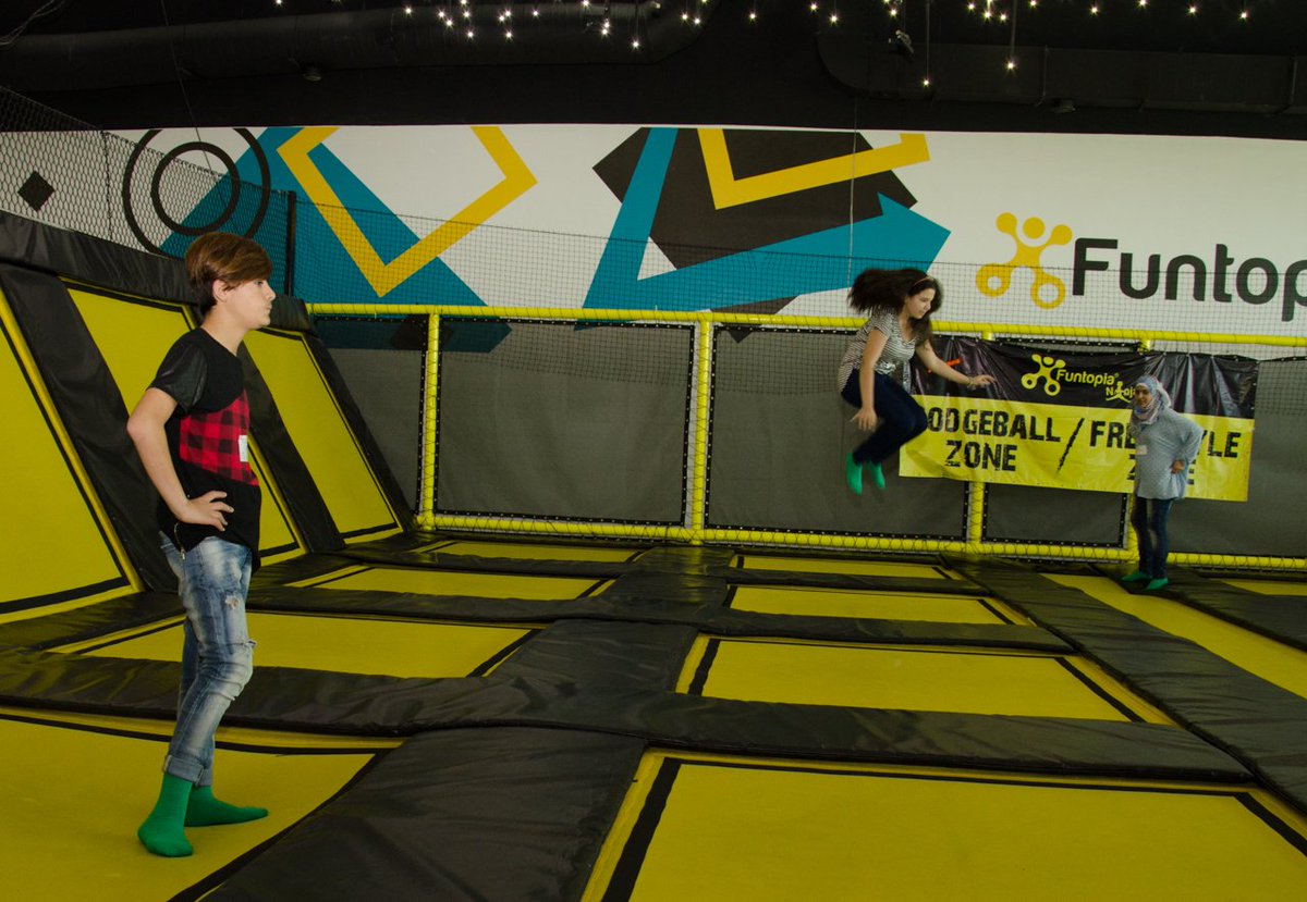 MultiKultiBG's tweet photo. (Bulgarian and refugee) kids just wanna have fun! @ Funtopia Sofia --> https://t.co/nFjLiO1S0W https://t.co/5q5564Mrgf