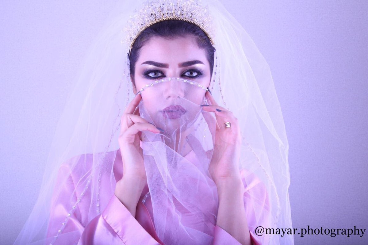 chiffon_bc's tweet photo. لحجوزات العرايس .. 
١٥٠٠ ريال بكج عروس تشمل خمس خدمات:
تسريحة عروس-مكياج كونتور مع رموش-تركيب طرحة-مكياج جسم-لون أظافر https://t.co/jSW7AZs9Z9