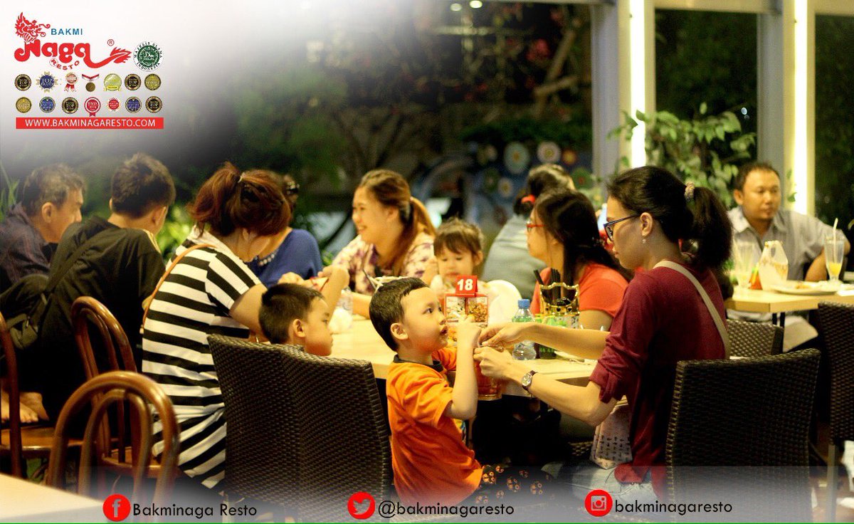 bakmi naga resto tweet media