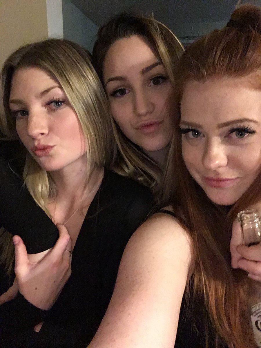 Megan_Broe's tweet photo. Words can't describe how much I love you!!! Happy bday em❤️💗💘❣️ thanks for being you❤️💖❣️💗 https://t.co/Rfrz8dpBBZ
