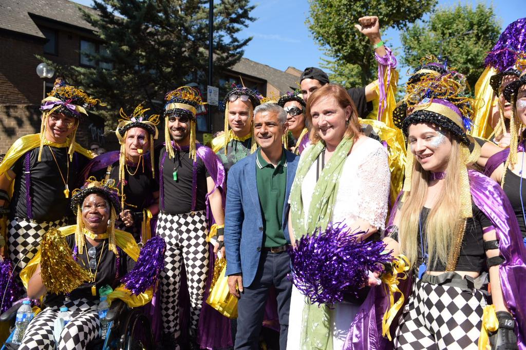 SadiqKhan's tweet photo. Celebrating our diversity in Notting Hill - London is open for community, for diversity &amp; for carnival! #LondonIsOpen #NottingHillCarnival https://t.co/ZU4EQ4hinh