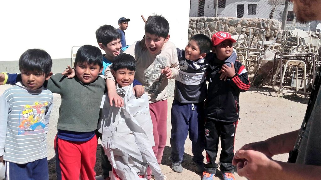 Refrigerio, Juegos y sorpresas en #CAI N° 37 Cachi Dia del niño  #PoliticasSocioEducativas <a href="/aniberruezo/">analia berruezo</a> <a href="/patriciapinasco/">Patricia Pinasco</a> <a href="/fguillesaavedra/">GUILLERMO SAAVEDRA</a>