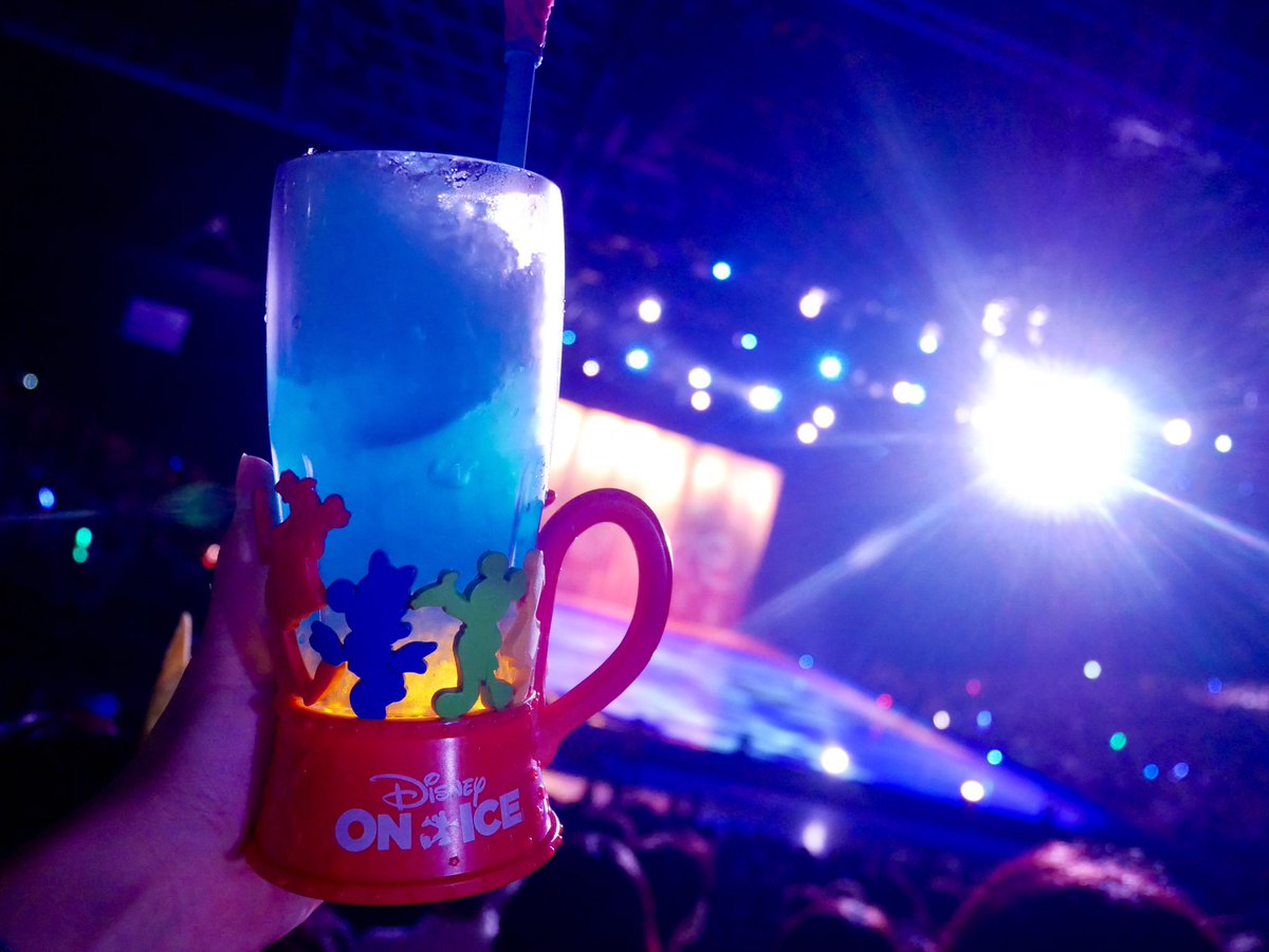 meru_chan_07's tweet photo. #ディズニーオンアイス 
久しぶりに観に行けましたT^T

今回のテーマは「みんなの物語」
映画の世界観が広がっていて素敵すぎました✨

撮影🆗なので、フォルダーに夢がいっぱい😎

幸せな時間ってあっという間ですね💭

#ディズニーオンアイス写真を撮ろうキャンペーン https://t.co/AbqjBhkHqs