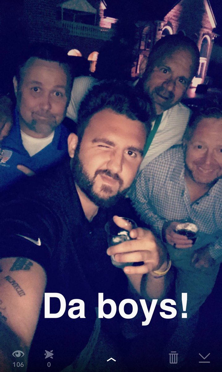 DangerMulder's tweet photo. Look at this crew! Haha @CBeckCountry @IATWF #PartyCrashin #PineRichland https://t.co/GZWxPfg09u