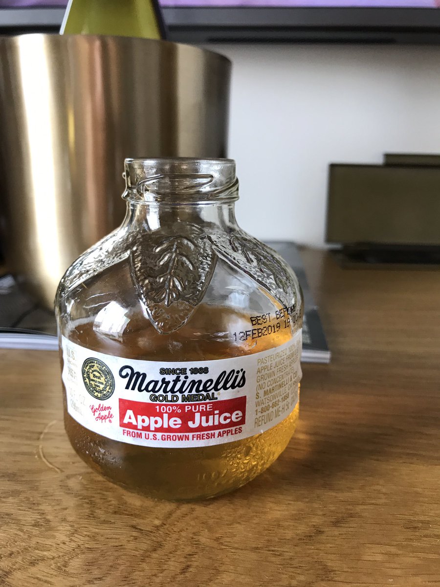 kylelichtman's tweet photo. @azizansari Martinellis is incredible Apple juice! https://t.co/ZJ31KYDKBg