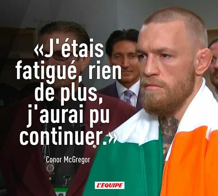 Djorbo1er's tweet photo. L'irlandais ne fatigue pas, non non @TheNotoriousMMA 🤣🤣🤣🤣🤣 C pas la guele qui fait gagner ici c'est la force #McGregor #Wayweather https://t.co/a8Dq8MC535