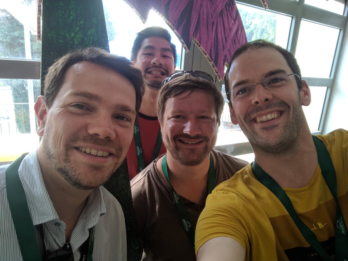 UtileTipping's tweet photo. Le Maire @Boris_CM2014 nous rend visite ! On le remercie ! Il a semblé sensible à notre démarche :-) #hackcv17 CC @HackArdennes @cabaretvert https://t.co/YyDdZtIDFq