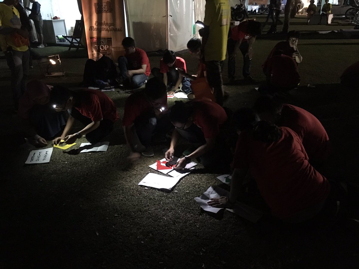 smartfrenworld's tweet photo. Tantangan Final #AmazingFren! Susun Puzzle-siapa cepat dia menang... di #Markas2017 #BaruTahuKan *semangat https://t.co/LERqZwFiZA