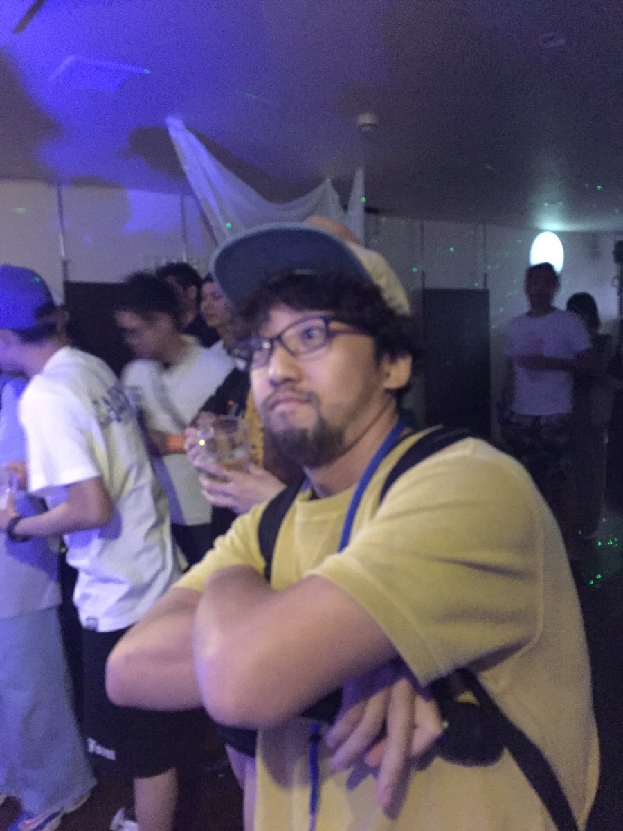 hbber_ken's tweet photo. 昨夜のマツリズム。
まだ、余韻に浸ってます。
もっともっと現場踏みたいっすね。
高知の音遊びの先輩方すげーなー。

#KENTHE390 
#kenhbb
#マツリズム
#高知 https://t.co/91Fb92HXh2