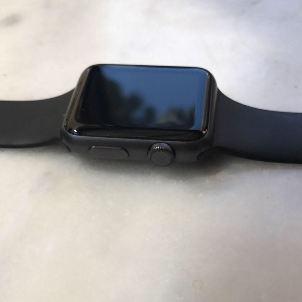pouliseto's tweet photo. Apple Watch Series 1 42mm - 200€ https://t.co/IM5EPhcTzM
.
.

#pouliseto #apple #applewatch #applewatchseries1 #42mm https://t.co/Gw1hh828RE