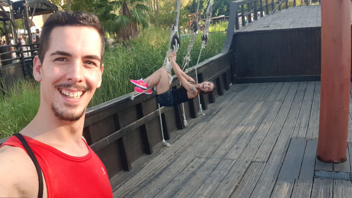 LorienteNerea's tweet photo. Cuando tu novio es tu amigo y  el mejor compañero de locuras #conociendocosasnuevas #detumanosiempre #tequieropequeño https://t.co/hw0JvMmsfG