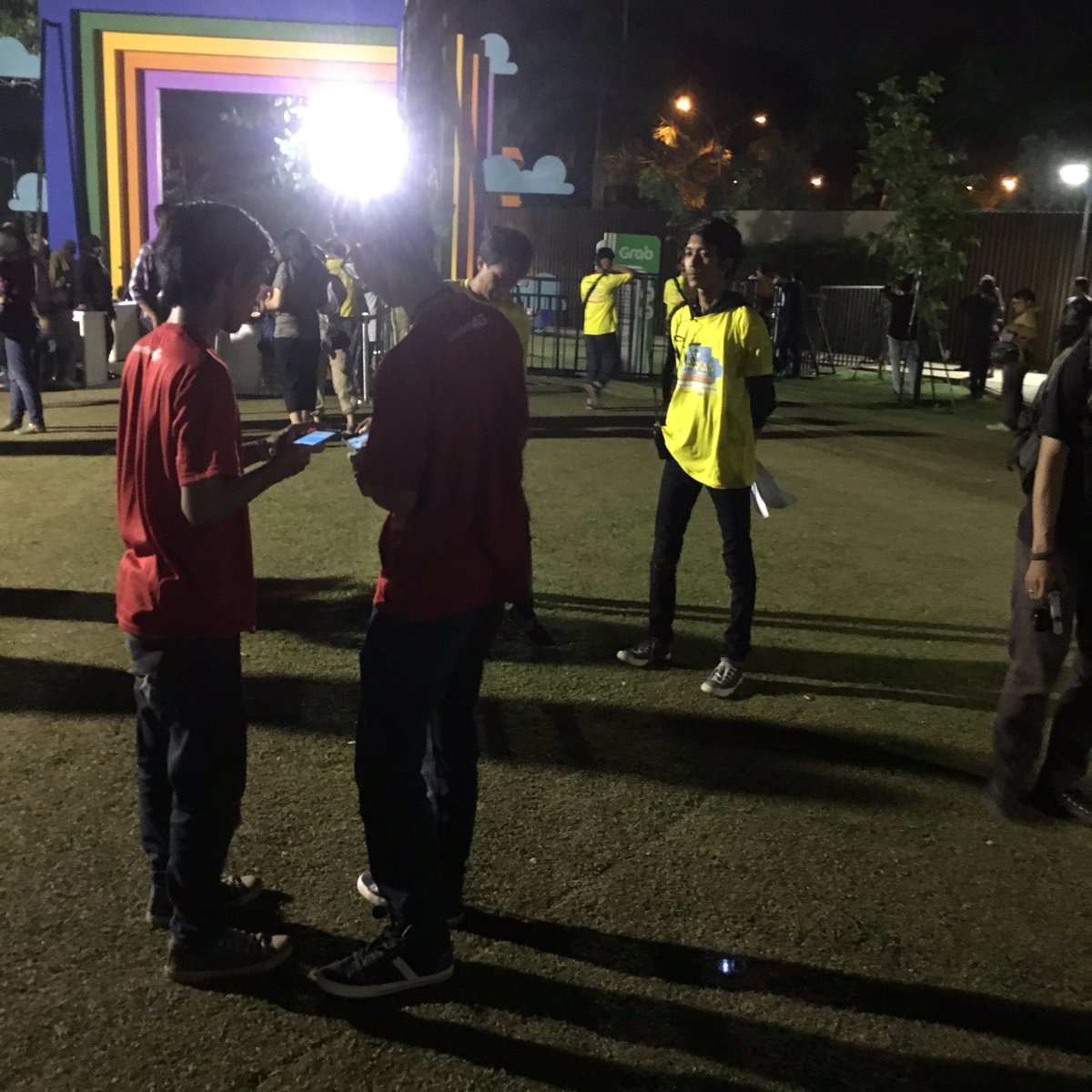 smartfrenworld's tweet photo. Ini dia tim tercepat di #AmazingFren, sudah di tantangan IG Live #Markas2017. liat keseruannya yuk! #BaruTahuKan https://t.co/UuOyucG5ZT