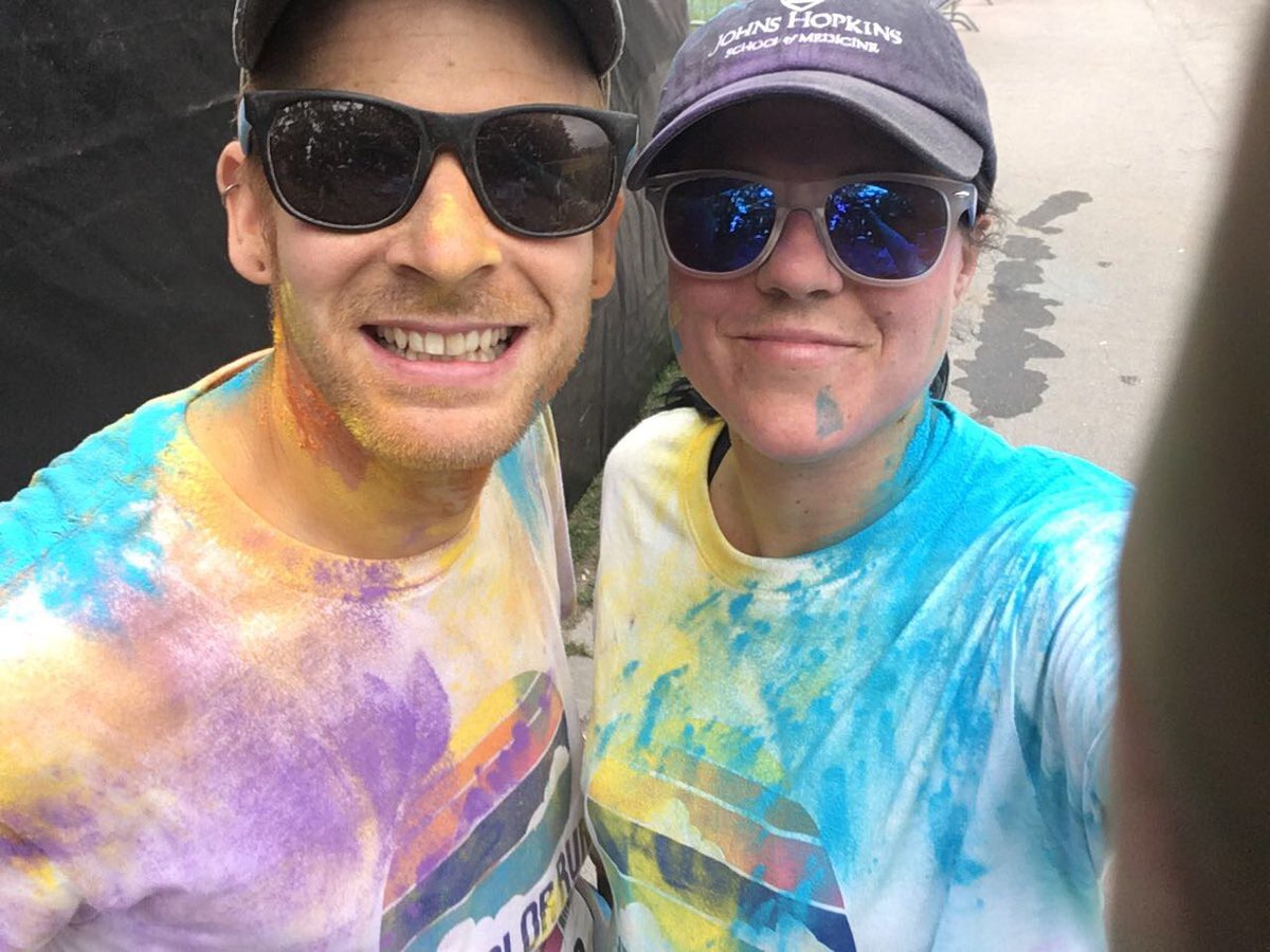 Chr_Sieben's tweet image. Orange tastes the best :) great fun at #colorrun2017 with @Julia_Sieben