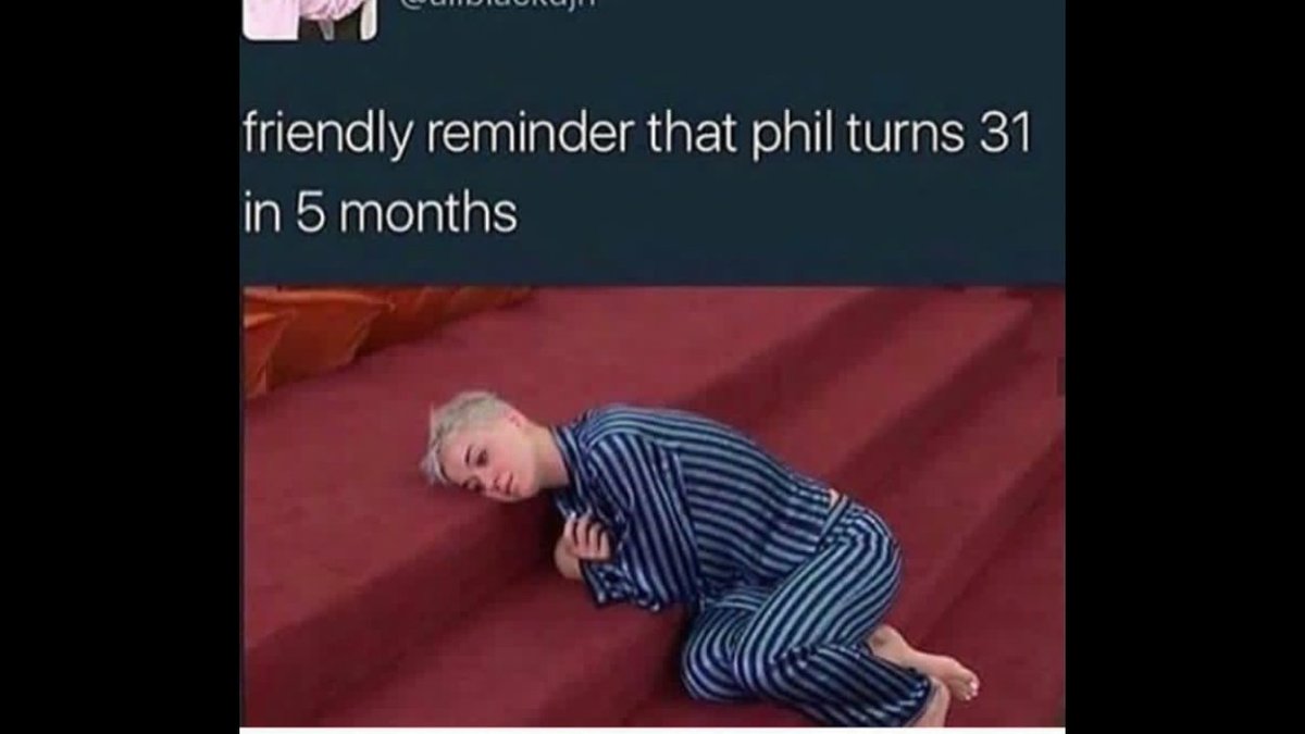 ParisWatersgupp's tweet photo. @AmazingPhil IM NOT READY!!!! https://t.co/unqDYBCpbR