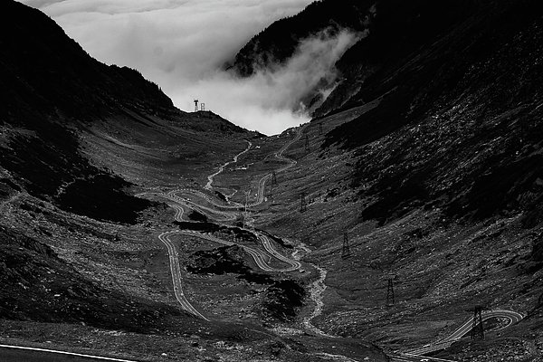 onstage_lt's tweet photo. New artwork for sale! - "Mountain road" - https://t.co/4H9YFea4vk @fineartamerica https://t.co/0TXY93kpDF