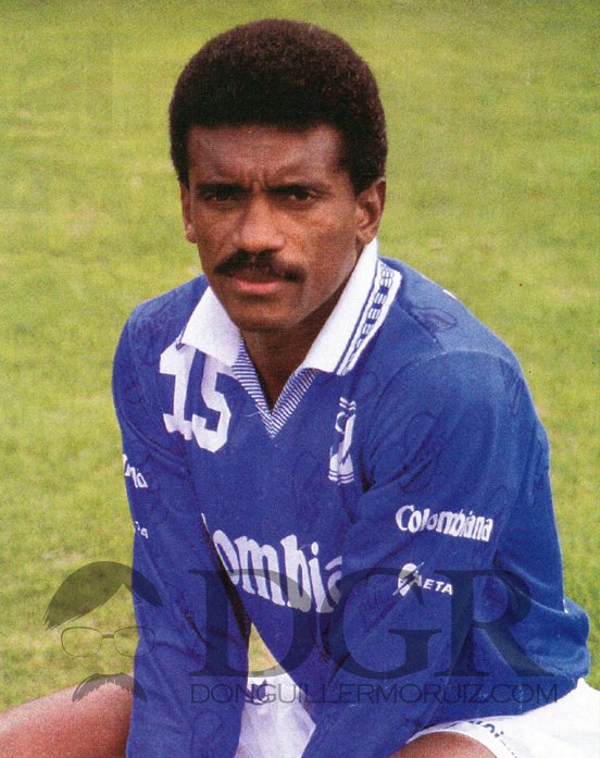 DonGuilleRuiz's tweet photo. Vamos a definir el #ClásicoCapitalino - #FutbolEnPaz
RT: @SantaFe Adolfo Valencia
Like: @MillosFCoficial Arnoldo Iguaran https://t.co/exwE6WLg2T