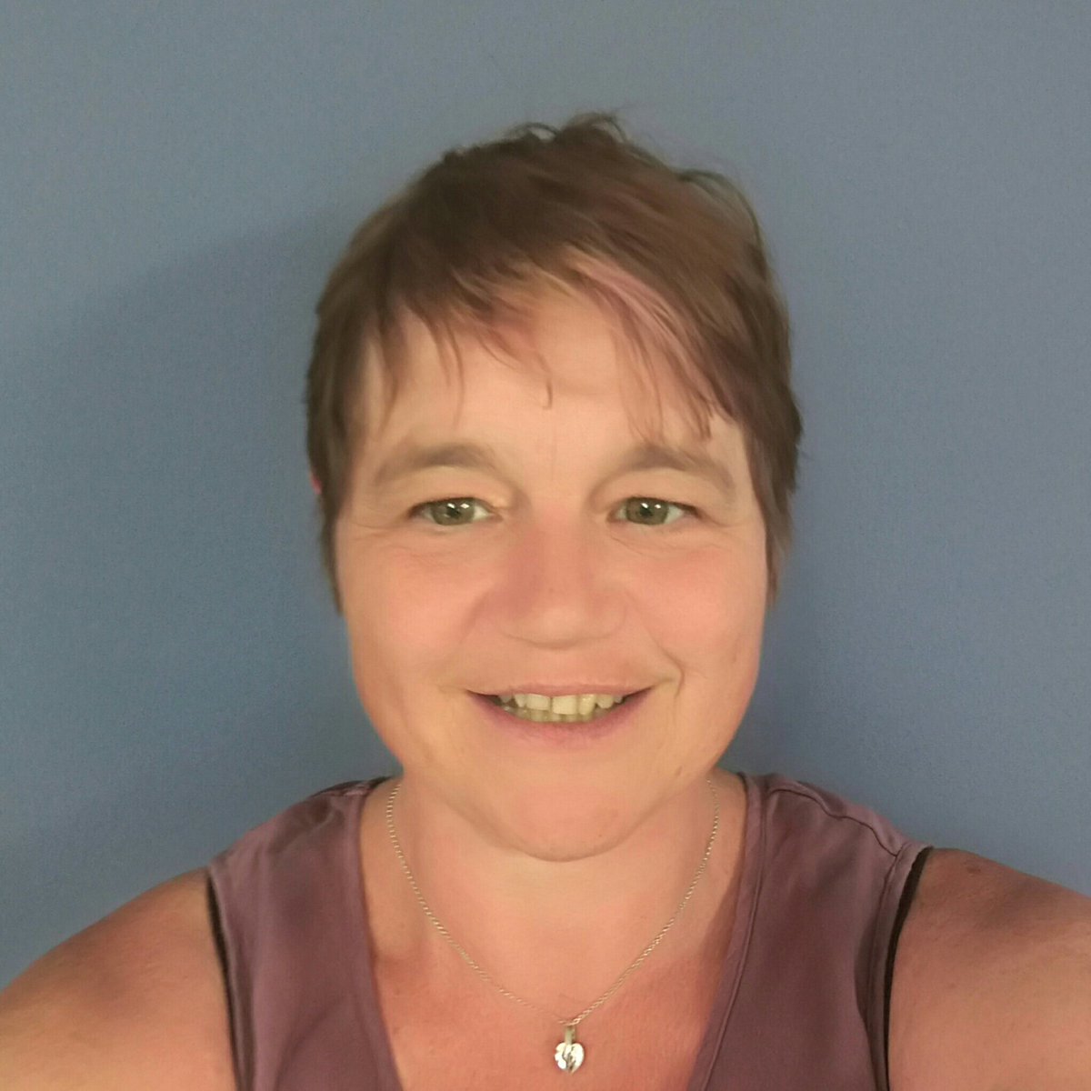 Amanda Rutland's Instagram, Twitter & Facebook on IDCrawl