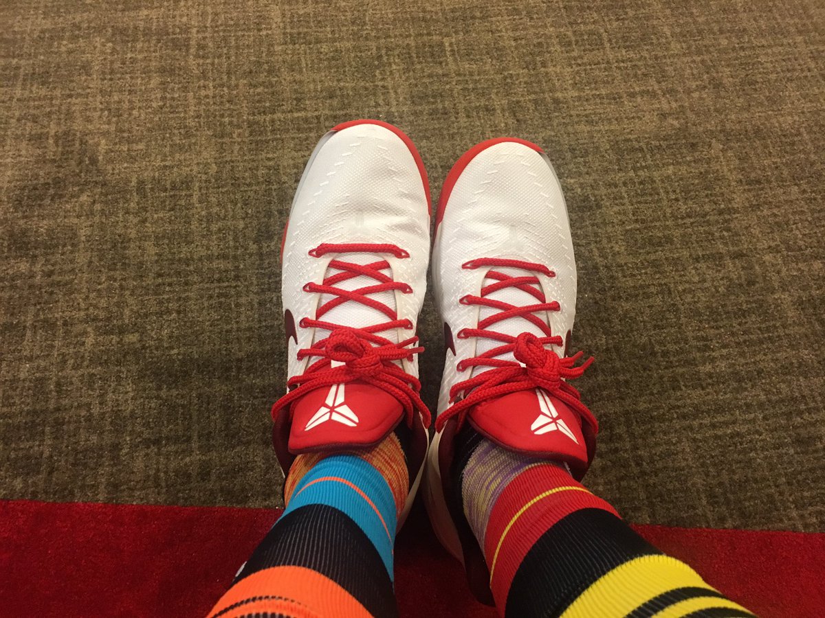 ImYourTA's tweet photo. Taking a page out of @TheRealJRSmith 's book: what's on ya feet? #playersweekend https://t.co/uh1dOnV06y