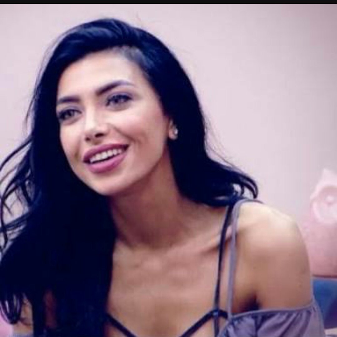 agnesdipestoo's tweet image. Efsane geri dönuyor  FoxTvde DidemDelen