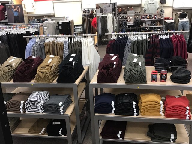 kylefromgm's tweet photo. Ready to get our guests pumped for #aBRANDnewday and #lookingGoodfellow😀😍 https://t.co/dcX67CWGkT