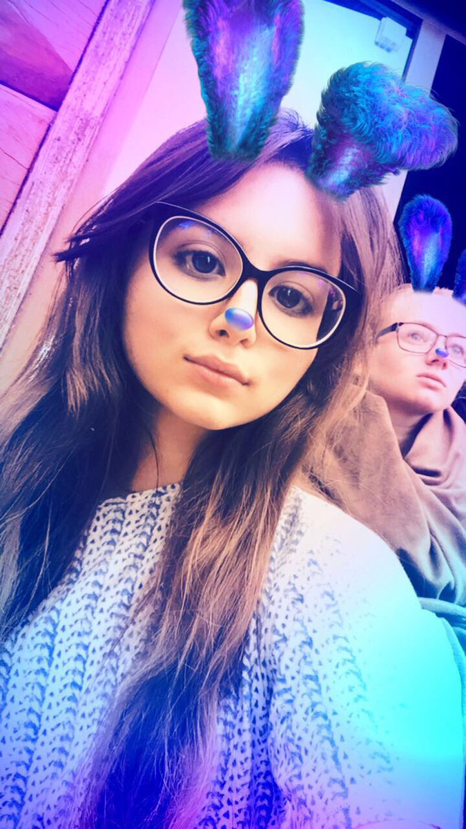 MQueenmari's tweet photo. Я кружочек , а Саша лиричная #crapulence https://t.co/VNstZpTRG6