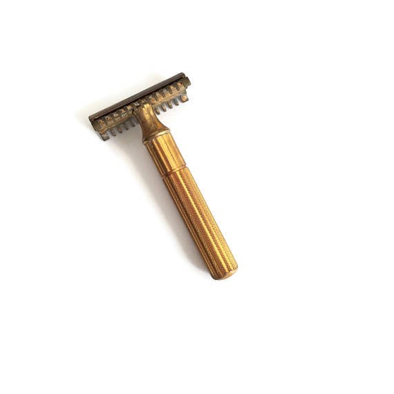 vivaterravintag's tweet photo. #GilletteTech #GilletteRazor #DoubleEdgeRazor #1930sGillette #OpenCombRazor
➤ https://t.co/tErEGCmYt5
via @outfy https://t.co/T90Q2jZ5Lw