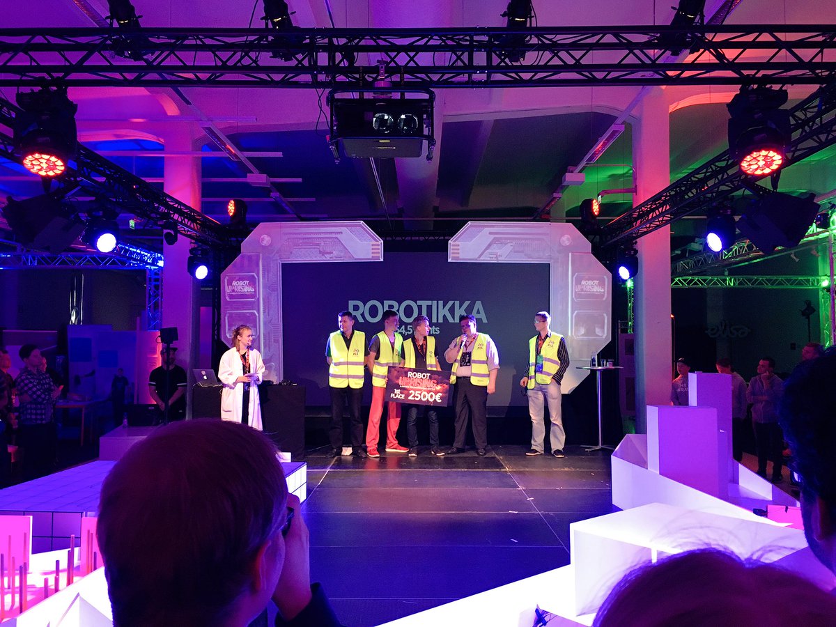 karriliikkanen's tweet photo. #winner of @RobotUprisingHQ Robotiikka!! #robot #hackathon #Robots #robotbuildingcontest #dvergar #youmakewe #rob https://t.co/pzrF3xquar