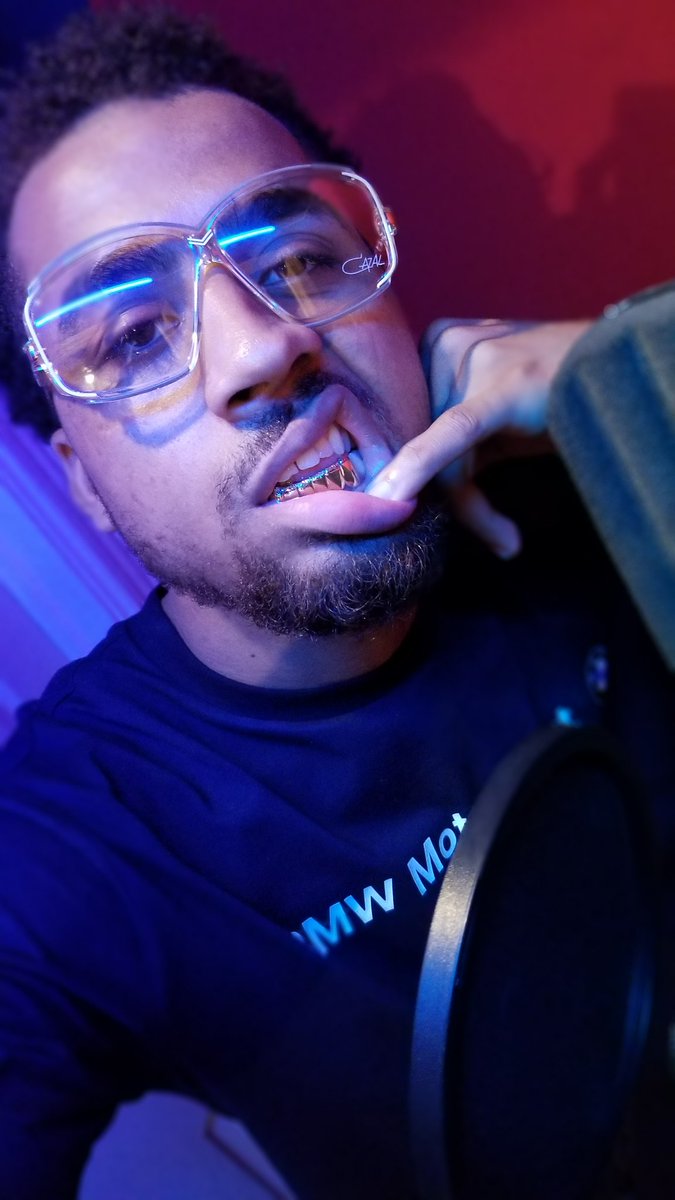 SayPleezy's tweet photo. 💼 https://t.co/svFFuUuuni