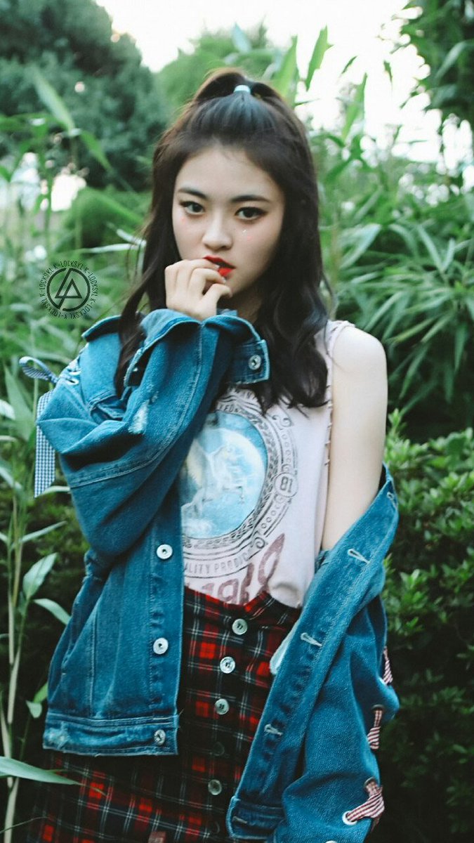 k_lockskl's tweet photo. ☁ #Somyi &amp; #Eunjin (#DIA) #LOVE_GENERATION (Image Teaser) - Simple ☁
- rt if u save
- do not repost/edit
- cr to the owners
~moomie https://t.co/9DWr3paUlZ