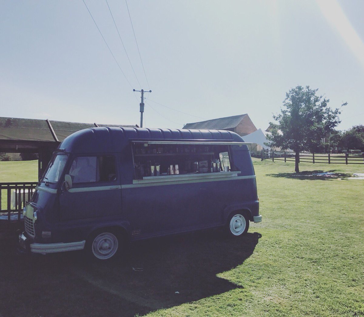 Esther looking great in the sun for a wedding at Newton Park Farm today! She's been a busy girl #VintageBar #WeddingBar #ProseccoVan