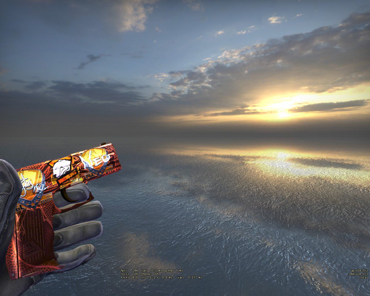 Equipped my P2000 with some sick <a href="/TeamVirtuspro/">Илья</a> sticker from my favorite players <a href="/neo_fkubski/">neo_fk</a> and <a href="/g5taz/">TAZ</a> &lt;3