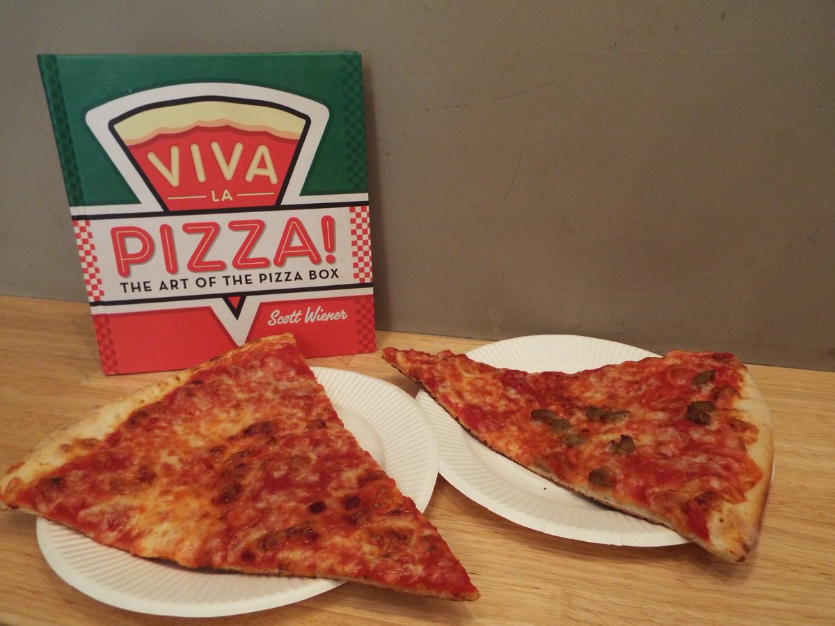 DirKonatsu's tweet photo. 寄ってこ〜い🤤
#pizza
#🍕 https://t.co/n8TH5q2jBd