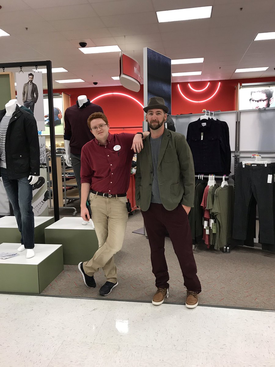 Am_Harden's tweet photo. Our Team members here at 2230 are looking good in A New Day and Goodfellow @JessMoliterno @paigekadau @monico_g https://t.co/86f31ftku2