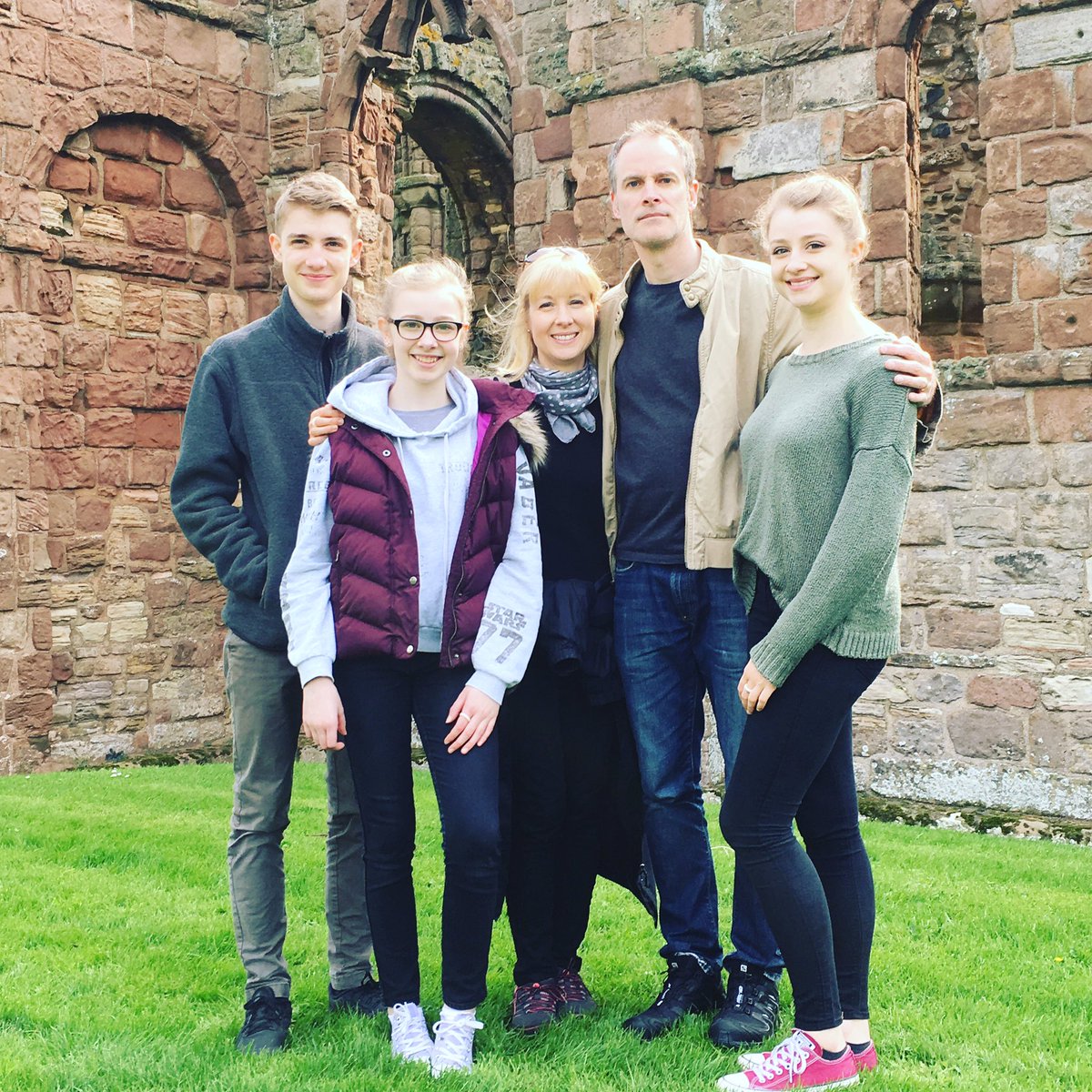 communiteu's tweet photo. Say hello to the Kurtyka family serving in Glasgow since 2002 and part of Upper Room Church. #gocommunitas #upperroomchurch #upperroom https://t.co/UE7drXHSrO