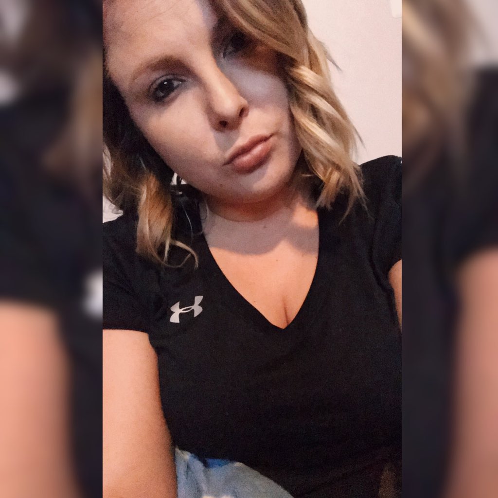 imMegan. on X: #NewProfilePic t.co2wHydB89k5  X