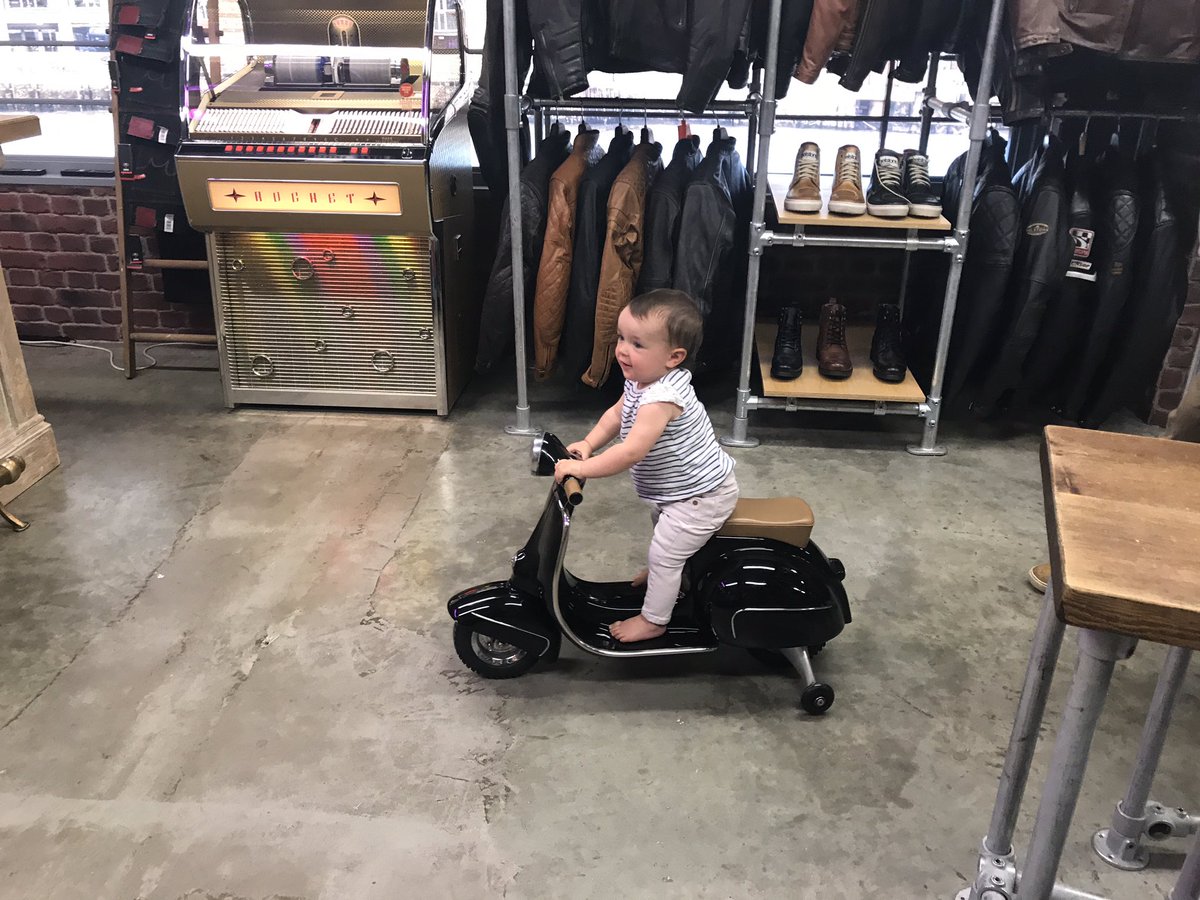jennabell92's tweet photo. Avery (and mum!) had lots of fun at @MotoLegends today! ♥️ https://t.co/N2tXvayEuS