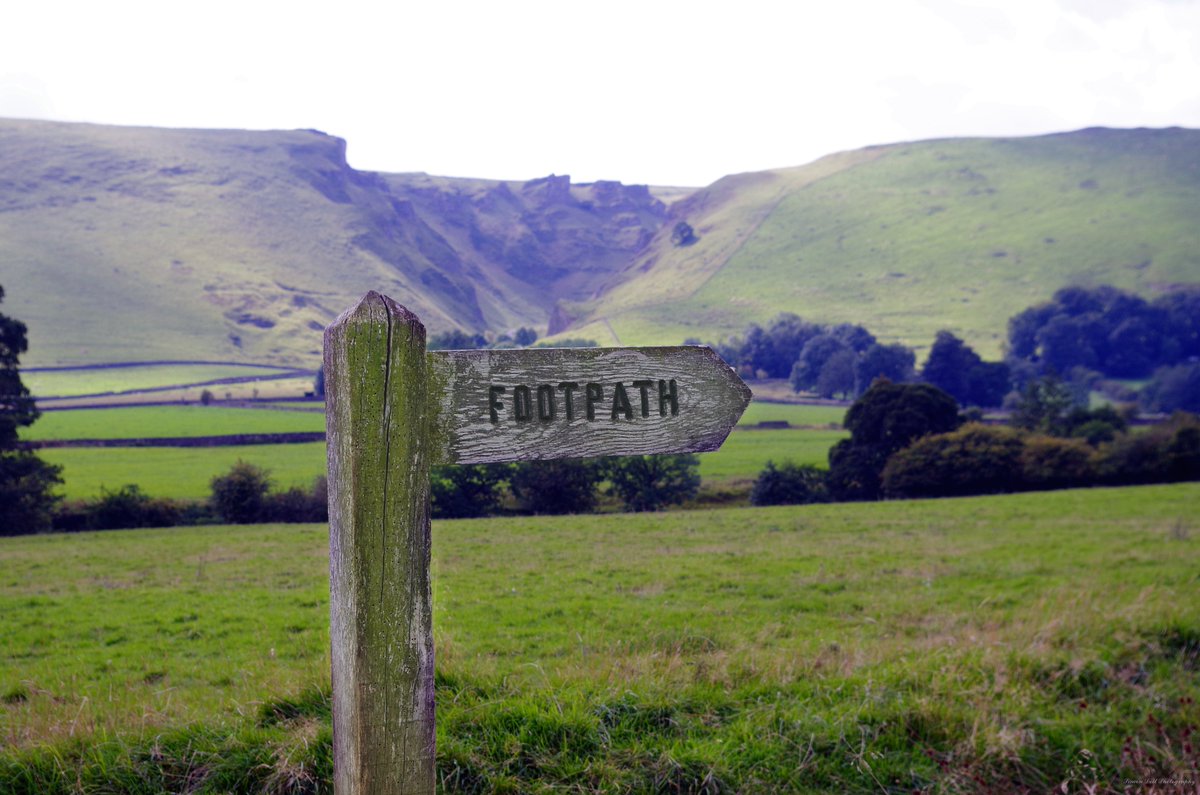 simon_dell_tog's tweet image. #GORoadtrip castleton derbyshire