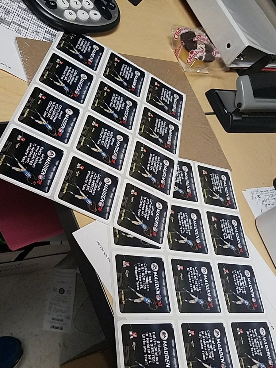 djmateo904's tweet photo. RT and Follow if you need a Megatron Doritos Code... I'm the 🔌 https://t.co/iIUiK1nKPh