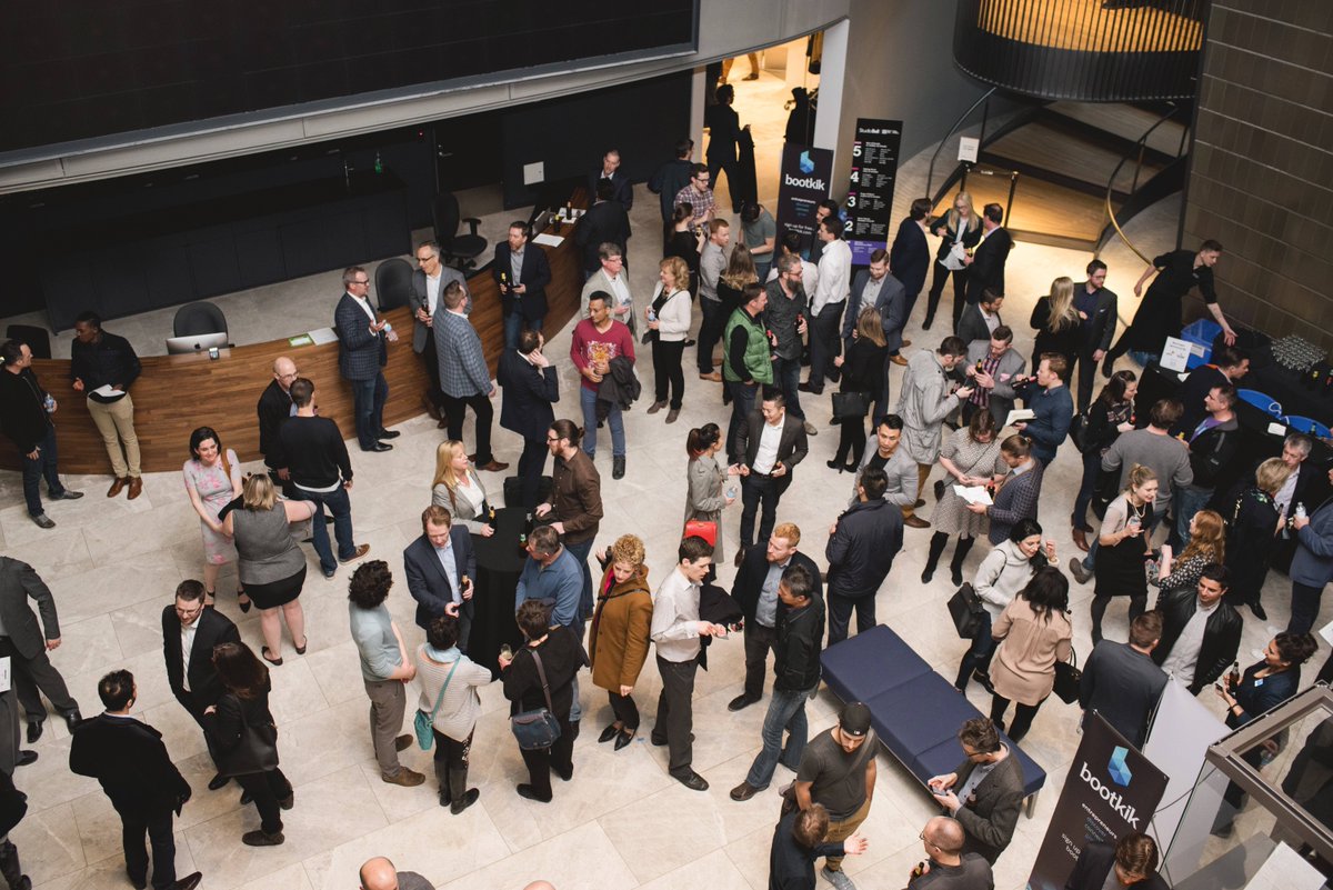 We're looking for volunteers to help us out at #DemoDayYYC on Sept 11. Please fill out our application if interested ow.ly/t5dk30eGL4U