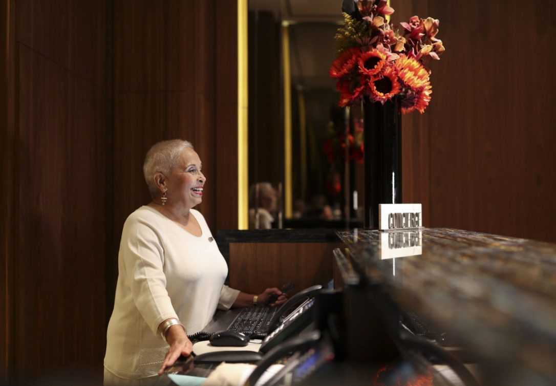 LCDDIRECTORON's tweet photo. Fantastic article in the @TorontoStar about our very own, legendary @lalim36 https://t.co/Br4v2q30Nx #YourKeyToEverything #TorontoIcon https://t.co/BUD3OkTC92