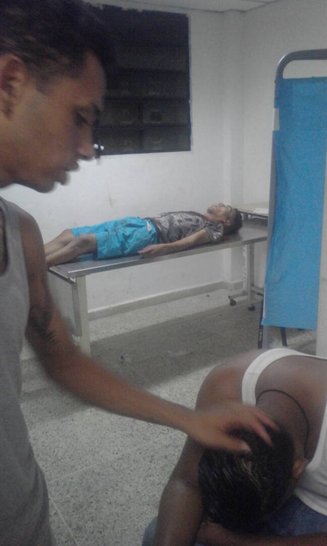 mpasarella25's tweet photo. #26Ago Tras enfrentamiento entre bandas en #CiudadBolivar 21 heridos fueron atendidos en dos centros privados y el IVSS https://t.co/1RpEpMbsIQ