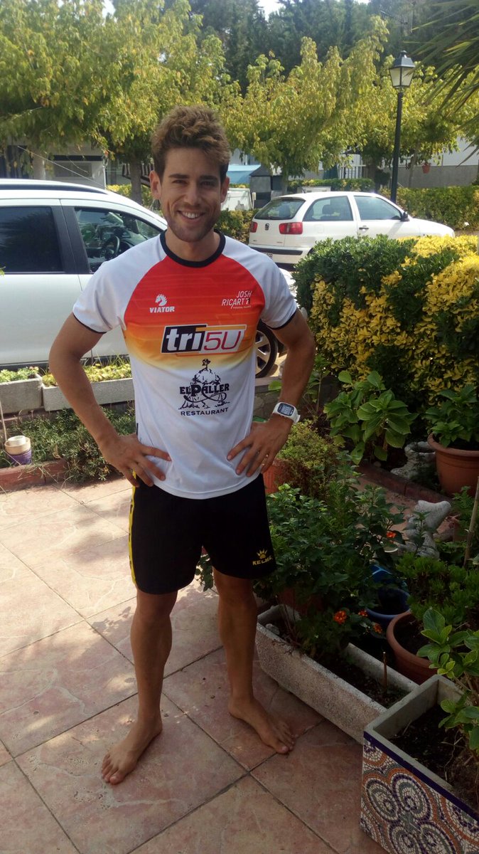 tri5u's tweet photo. Felicitar a carles Pons16° clas 30' en acuatlón blanes corto (0.5/3.5/0.5) ha cumplido con buenas sensaciones.#tri5u2017 #entrenaconjosh https://t.co/LprYsVrgv2