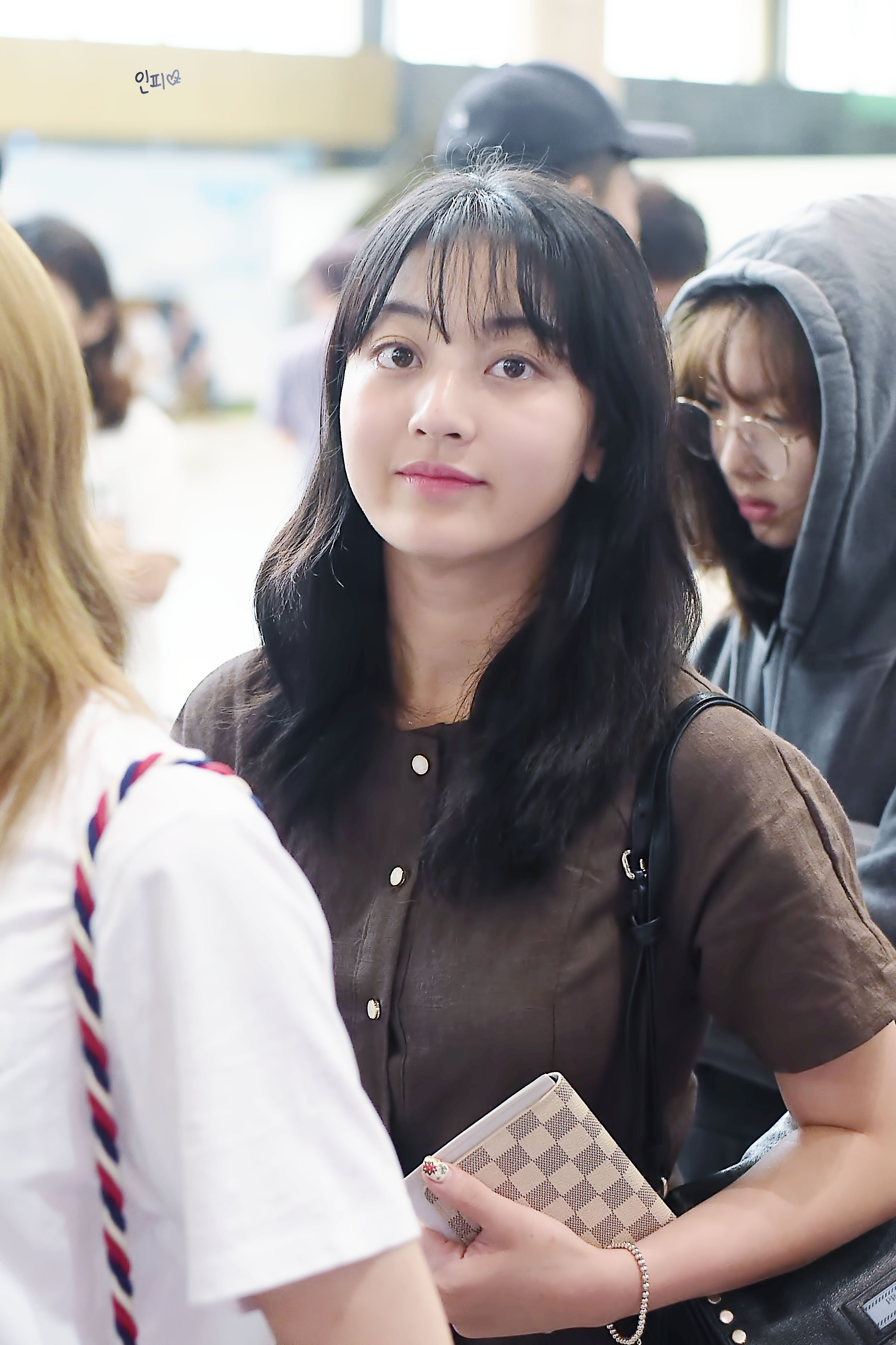 DIPvWM-V4AAhbd-.jpg:orig