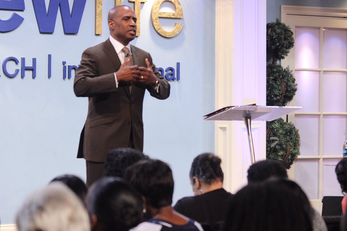 NLCIntl's tweet photo. When you get upset because people are manifesting their dreams, all that tells me is that you have not yet take time TO DREAM..@drnormantjr https://t.co/6dnAOVctQi