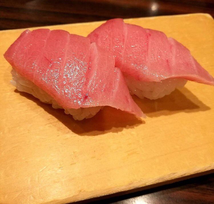 yuntapp's tweet photo. 友達に紹介して貰った寿司屋が美��しかった(￣∇￣) https://t.co/UAMga8Ply4